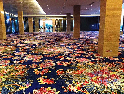 地毯厂家为你揭秘宴会厅印花地毯的优势，这3点是真的很赞！